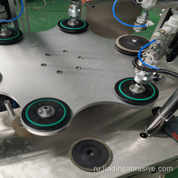 Машина для производства абразивных лепестковых дисков диаметром 180 мм производит напрямую